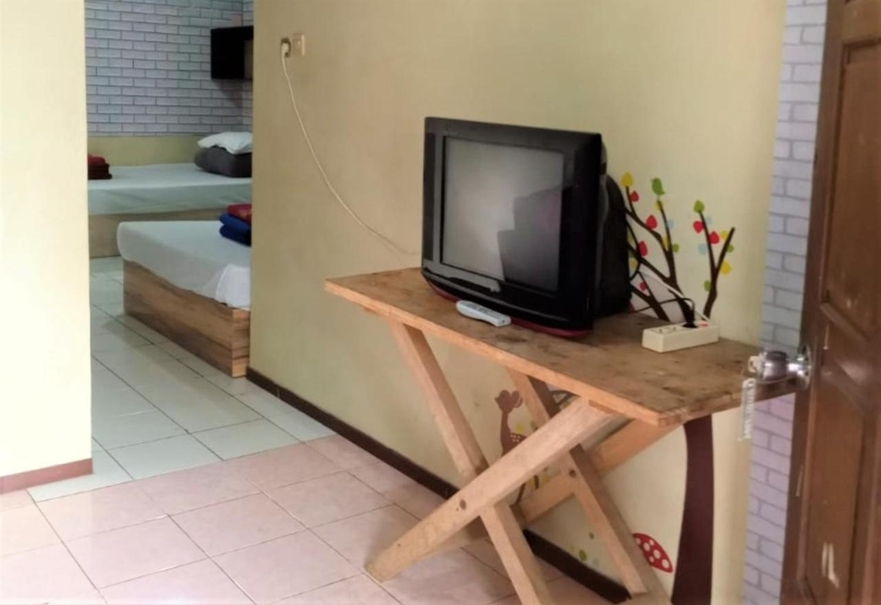 Penginapan Rudi Syariah Bantul Exterior photo